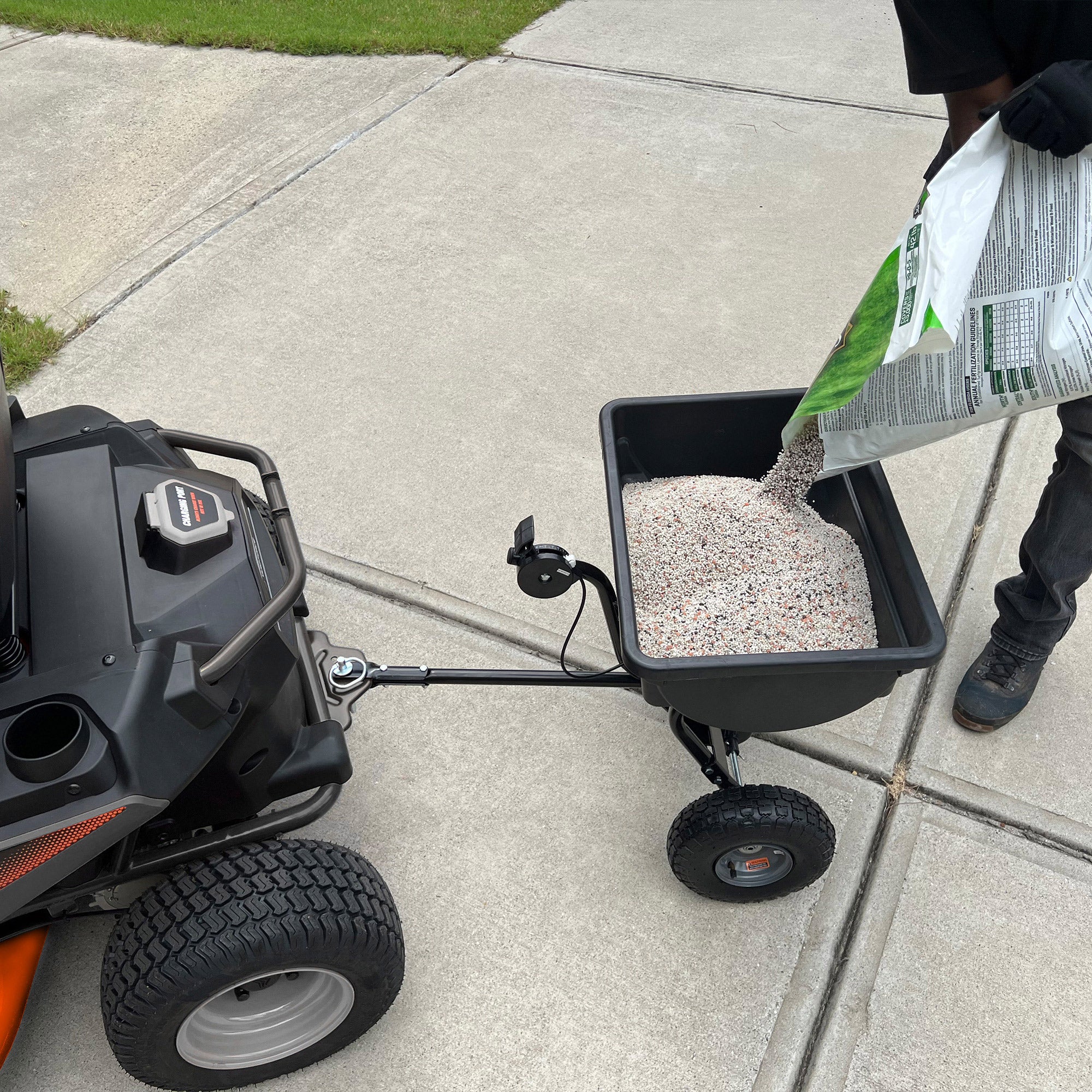 Yard Force 56V LFP Battery Powered Riding Mower