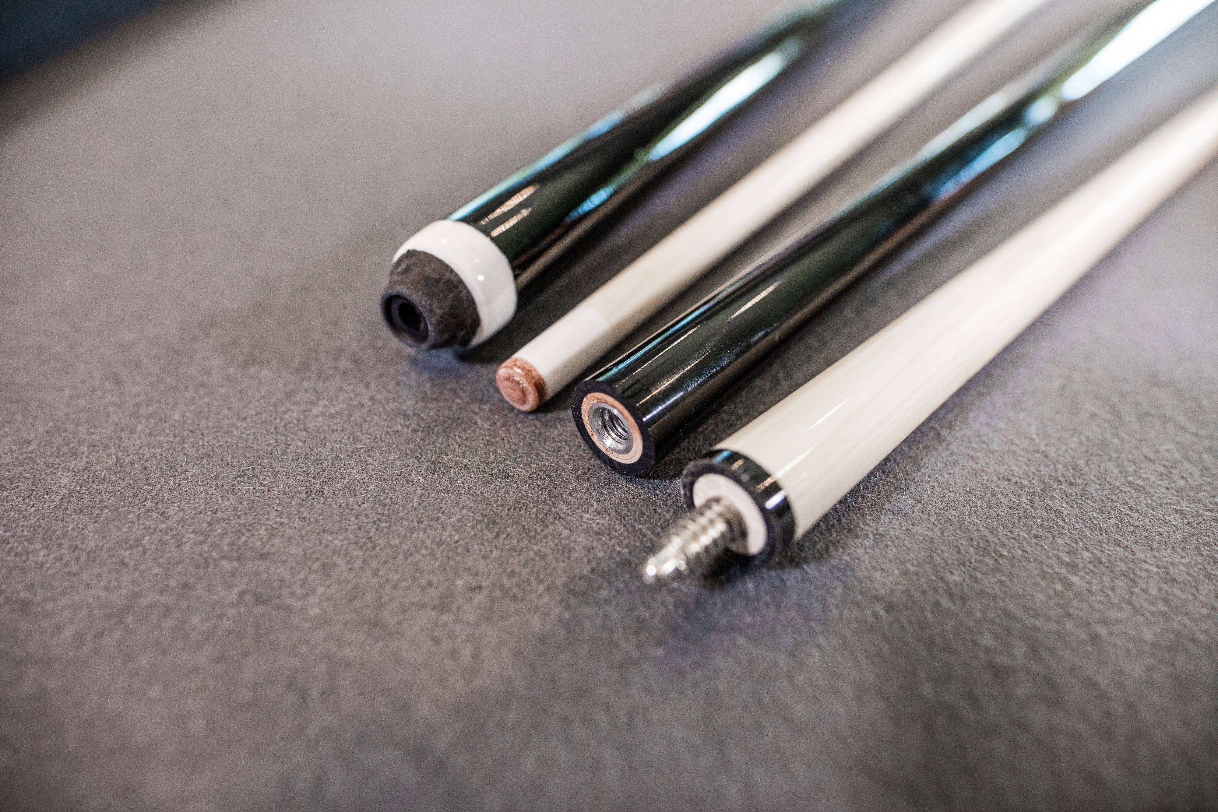 Dakota Slatron 8 Ft. Pool Table with Ball Return System